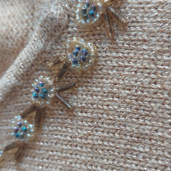 Gold beaded sweater - Picture 2 of 4